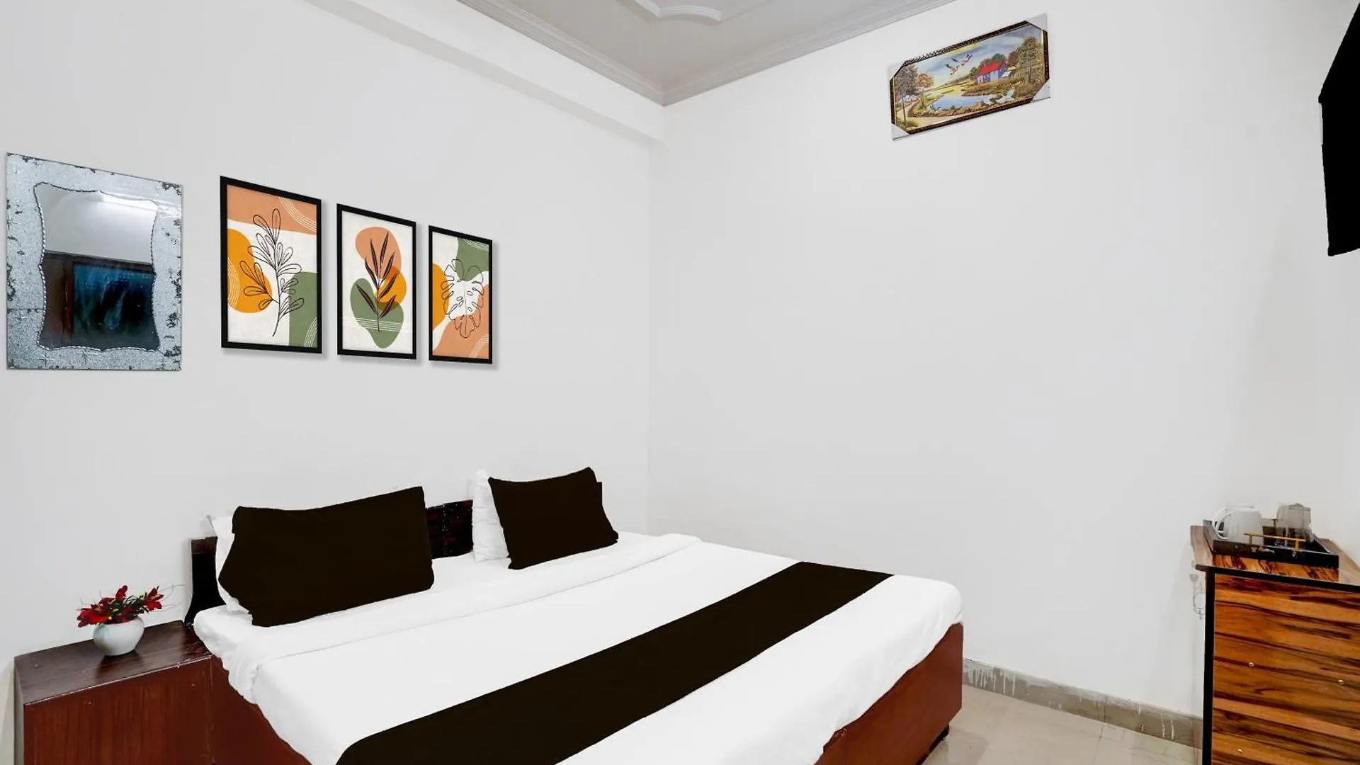 ***  Hotel O Shilpgram Formerly Hotel Rk Palace آغْرا الهند